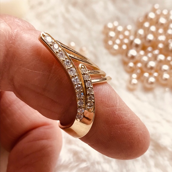 14k Yellow or White Gold Chevron Ring - Picture 1 of 8